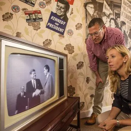 بيت للعطل Glendale Chestnut Grove روسلير